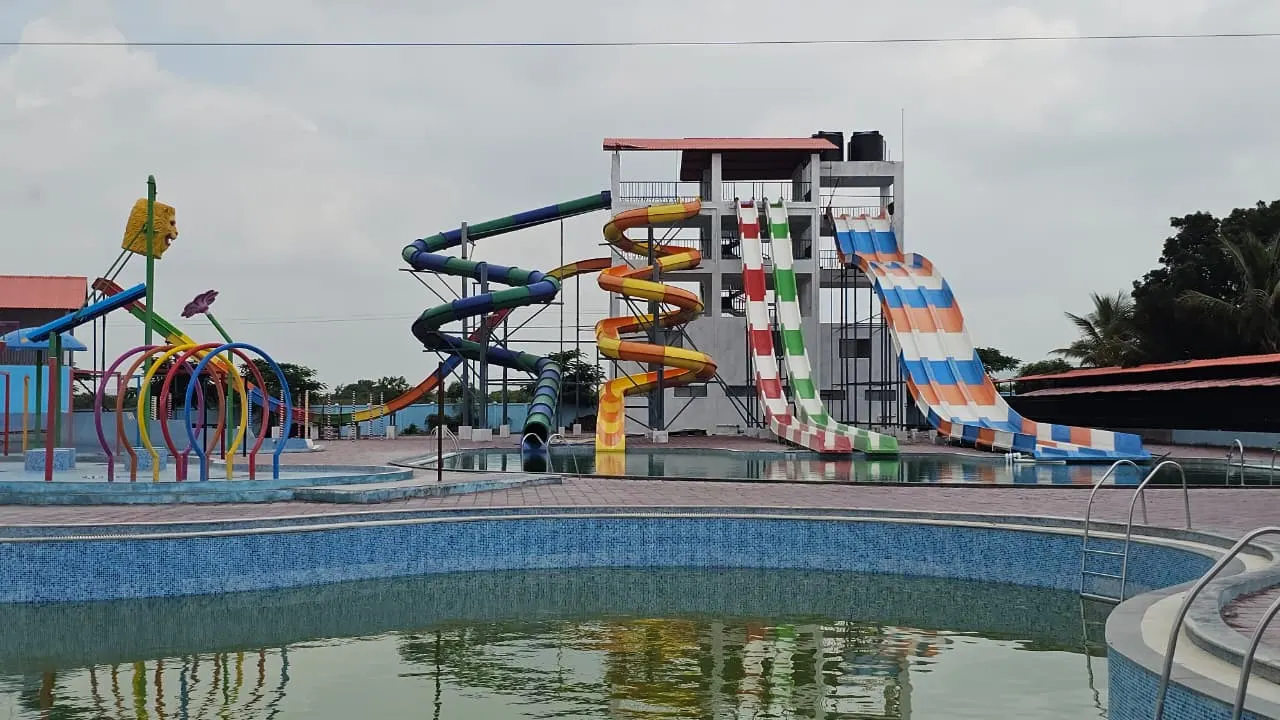 Slide tower and pool at the Anandvan Water Park, Ahilyanagar, built by PBJ Infra